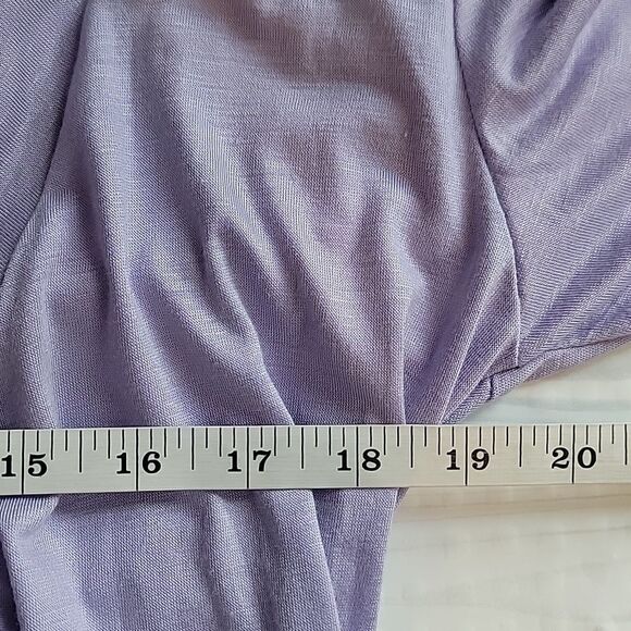 Free To Live NWT Lavender Drape Neck Women's Top Size L - Picture 9 of 10